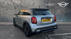 MINI Hatchback 1.5 Cooper Exclusive 3dr Petrol Hatchback